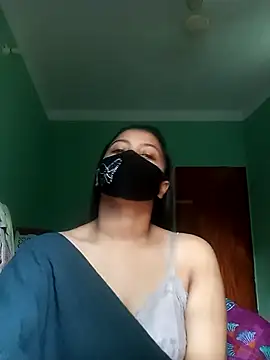 daisy-03 online show from November 5, 2025, 2:14 am