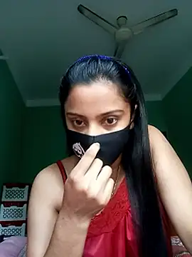 daisy-03 online show from November 26, 2025, 3:06 am