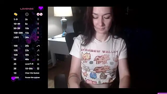 Snapshot of MysticMuse30 chatting on October 6, 2025, 10:21 pm MysticMuse30 online show from October 6, 2025, 10:21 pm