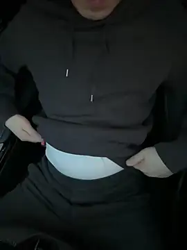 Snapshot of yichengm chatting on October 25, 2025, 10:25 am yichengm online show from October 25, 2025, 10:25 am