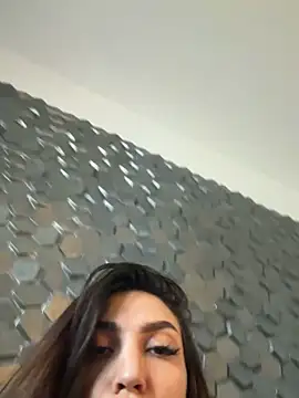 Ashley luxx online show from February 8, 2026, 10:35 am