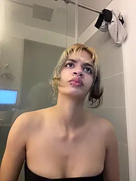 Snapshot of sukulaurens chatting on November 25, 2025, 2:56 am sukulaurens online show from November 25, 2025, 2:56 am