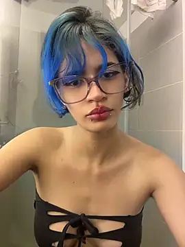 sukulaurens online show from April 13, 2026, 8:02 pm