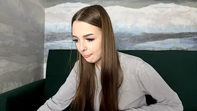 SunnySprinkle online show from December 17, 2025, 12:43 pm