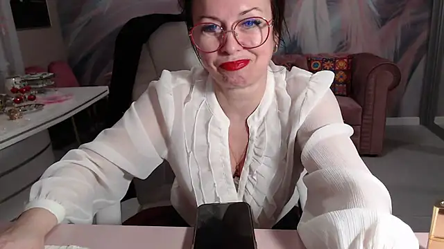Snapshot of Arisa5000 chatting on March 6, 2025, 4:17 pm Arisa5000 online show from March 6, 2025, 4:17 pm