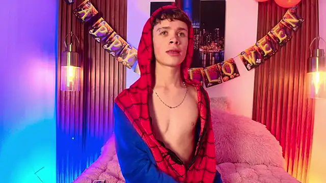 Snapshot of JackFrosst chatting on October 14, 2025, 1:12 pm JackFrosst online show from October 14, 2025, 1:12 pm