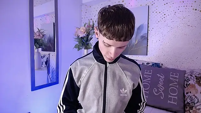 Snapshot of JackFrosst chatting on February 14, 2026, 12:05 pm JackFrosst online show from February 14, 2026, 12:05 pm