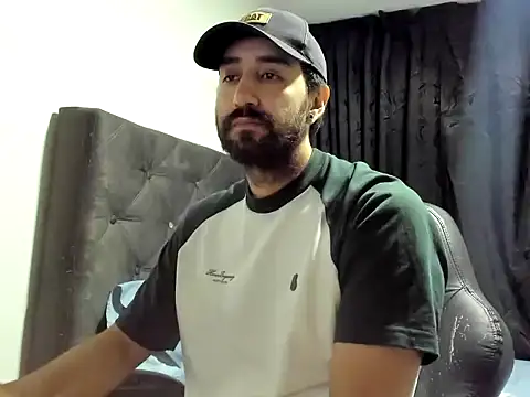 Snapshot of coolfriki chatting on October 18, 2025, 10:56 pm coolfriki online show from October 18, 2025, 10:56 pm