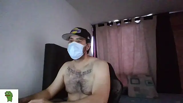 Snapshot of coolfriki chatting on July 2, 2026, 9:32 pm coolfriki online show from July 2, 2026, 9:32 pm