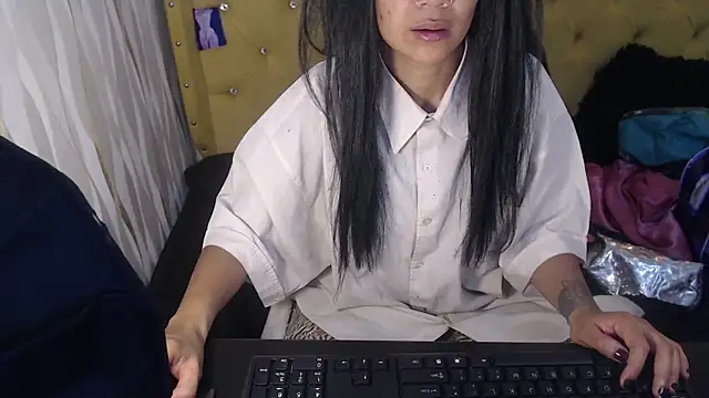 Snapshot of blackxstar11 chatting on November 29, 2025, 2:23 am blackxstar11 online show from November 29, 2025, 2:23 am