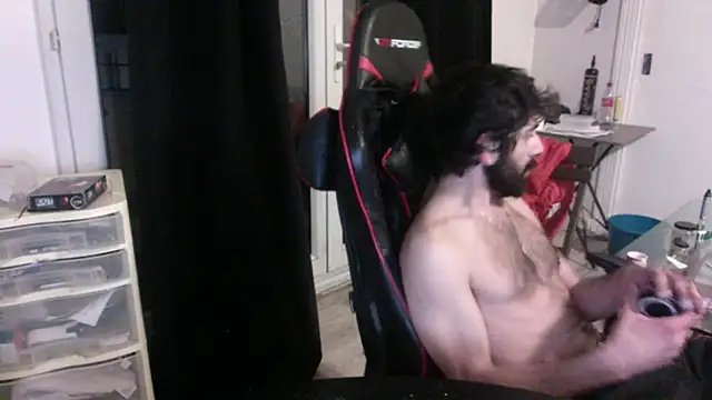 Liroow online show from April 2, 2026, 11:33 pm