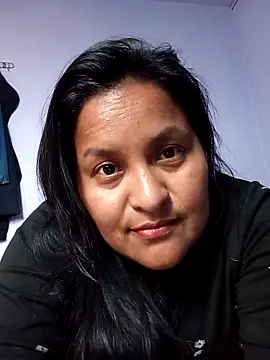 Snapshot of lucia00xx chatting on March 3, 2026, 10:50 pm lucia00xx online show from March 3, 2026, 10:50 pm