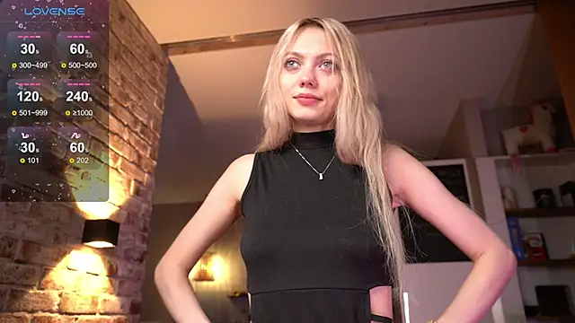 Snapshot of _favdream chatting on October 24, 2025, 5:50 am favdream online show from October 24, 2025, 5:50 am