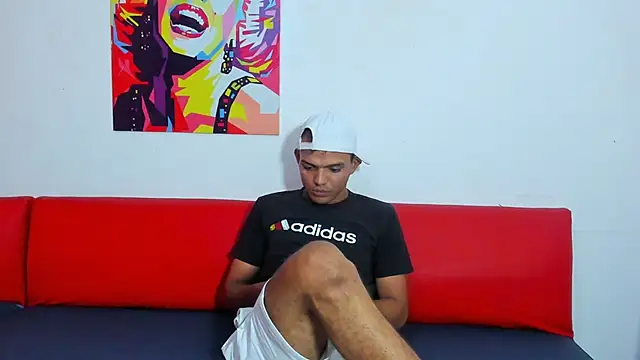 Snapshot of Lindaprincedemon chatting on October 26, 2025, 3:34 pm Lindaprincedemon online show from October 26, 2025, 3:34 pm