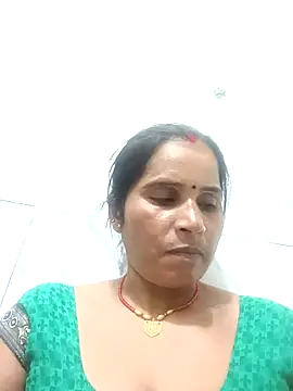 Snapshot of Nm_sanjna chatting on October 18, 2025, 3:58 pm Nm sanjna online show from October 18, 2025, 3:58 pm