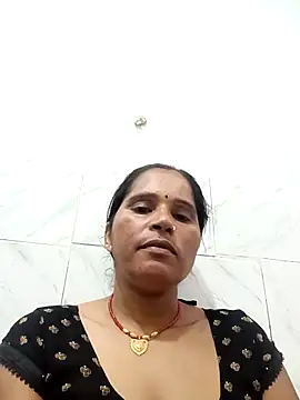 Snapshot of Nm_sanjna chatting on October 24, 2025, 11:20 am Nm sanjna online show from October 24, 2025, 11:20 am