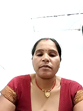Snapshot of Nm_sanjna chatting on November 3, 2025, 10:24 pm Nm sanjna online show from November 3, 2025, 10:24 pm