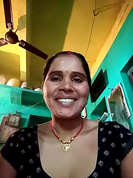 Snapshot of Nm_sanjna chatting on November 15, 2025, 4:38 am Nm sanjna online show from November 15, 2025, 4:38 am