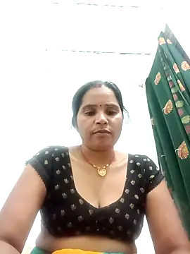 Snapshot of Nm_sanjna chatting on November 7, 2025, 4:55 pm Nm sanjna online show from November 7, 2025, 4:55 pm