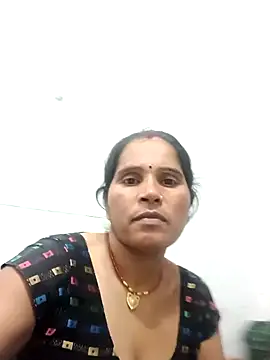 Snapshot of Nm_sanjna chatting on October 25, 2025, 3:12 pm Nm sanjna online show from October 25, 2025, 3:12 pm