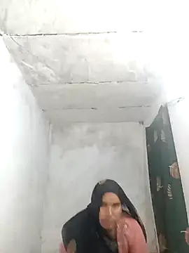 Snapshot of Nm_sanjna chatting on November 14, 2025, 12:36 am Nm sanjna online show from November 14, 2025, 12:36 am