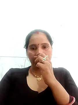 Snapshot of Nm_sanjna chatting on October 23, 2025, 6:01 am Nm sanjna online show from October 23, 2025, 6:01 am