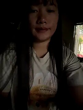 Snapshot of TrangNemo chatting on October 24, 2025, 12:20 am TrangNemo online show from October 24, 2025, 12:20 am