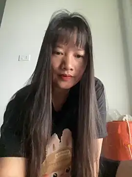 Snapshot of TrangNemo chatting on October 24, 2025, 11:48 pm TrangNemo online show from October 24, 2025, 11:48 pm