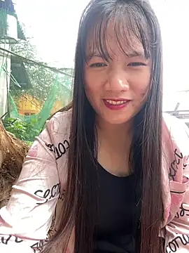 Snapshot of TrangNemo chatting on November 8, 2025, 6:28 am TrangNemo online show from November 8, 2025, 6:28 am