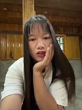 Snapshot of TrangNemo chatting on October 28, 2025, 12:33 am TrangNemo online show from October 28, 2025, 12:33 am