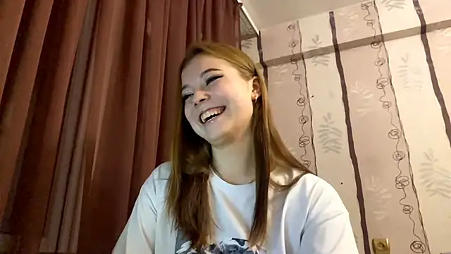 Snapshot of CathieColebrook chatting on October 17, 2025, 4:31 pm CathieColebrook online show from October 17, 2025, 4:31 pm