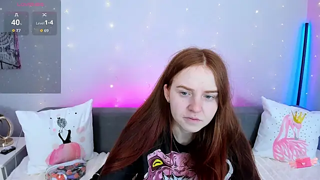 Evarey  online show from January 11, 2026, 6:42 am