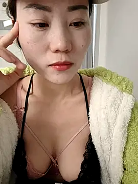 nini10052025 online show from January 15, 2026, 4:38 am