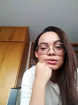 Snapshot of Mia_469 chatting on October 8, 2025, 8:53 pm Mia 469 online show from October 8, 2025, 8:53 pm