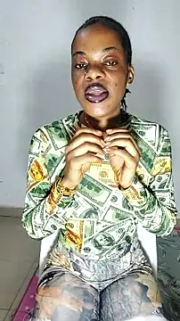 GlobeTrottieHottie1 online show from October 11, 2025, 2:07 pm