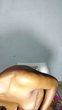 GlobeTrottieHottie1 online show from October 10, 2025, 11:27 pm