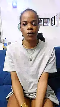 GlobeTrottieHottie1 online show from October 12, 2025, 5:36 pm