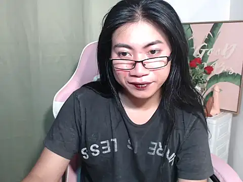 Snapshot of Tsirish_blairxx chatting on October 15, 2025, 10:12 am Tsirish blairxx online show from October 15, 2025, 10:12 am
