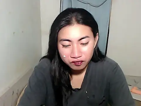 Snapshot of Tsirish_blairxx chatting on October 17, 2025, 3:21 am Tsirish blairxx online show from October 17, 2025, 3:21 am