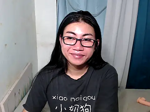 Snapshot of Tsirish_blairxx chatting on October 10, 2025, 3:57 pm Tsirish blairxx online show from October 10, 2025, 3:57 pm
