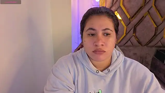 Snapshot of Addyy_02 chatting on November 21, 2025, 1:59 am Addyy 02 online show from November 21, 2025, 1:59 am