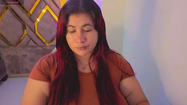 Snapshot of Addyy_02 chatting on November 10, 2025, 12:59 am Addyy 02 online show from November 10, 2025, 12:59 am