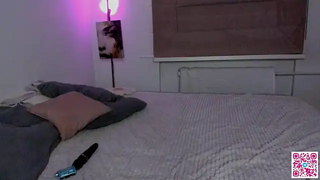 BlissShade online show from November 16, 2025, 2:55 pm