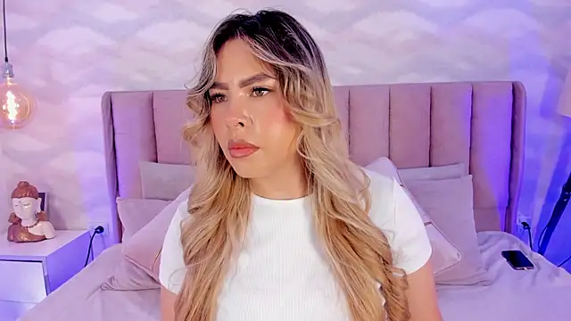 Snapshot of Katya_blonde chatting on November 20, 2025, 12:28 pm Katya blonde online show from November 20, 2025, 12:28 pm