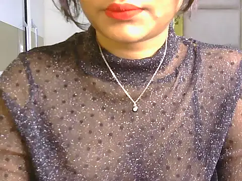 Snapshot of Blossom_rani chatting on October 11, 2025, 9:05 pm Blossom rani online show from October 11, 2025, 9:05 pm