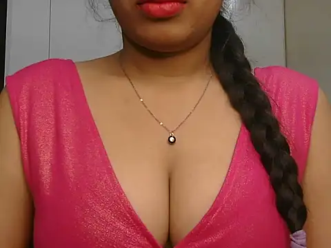 Snapshot of Blossom_rani chatting on December 1, 2025, 1:50 am Blossom rani online show from December 1, 2025, 1:50 am