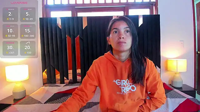 Snapshot of Sofy_and_Mia chatting on November 13, 2025, 12:31 pm Sofy and Mia online show from November 13, 2025, 12:31 pm