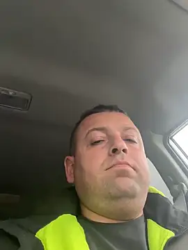 Snapshot of crazy88p chatting on October 8, 2025, 2:18 pm crazy88p online show from October 8, 2025, 2:18 pm