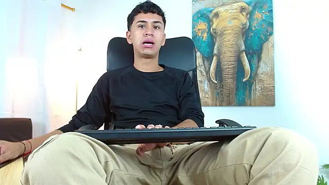 Alancum7 online show from November 26, 2025, 1:00 pm