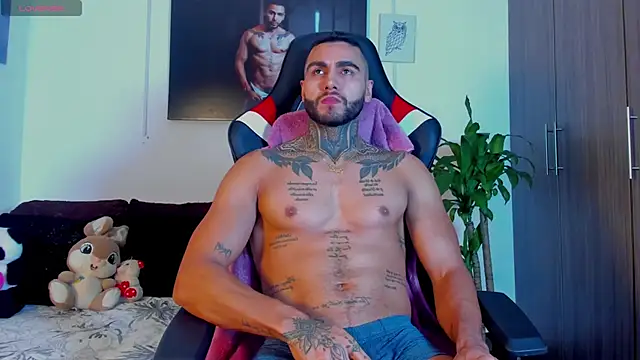 Danny Willson online show from April 19, 2026, 12:28 pm